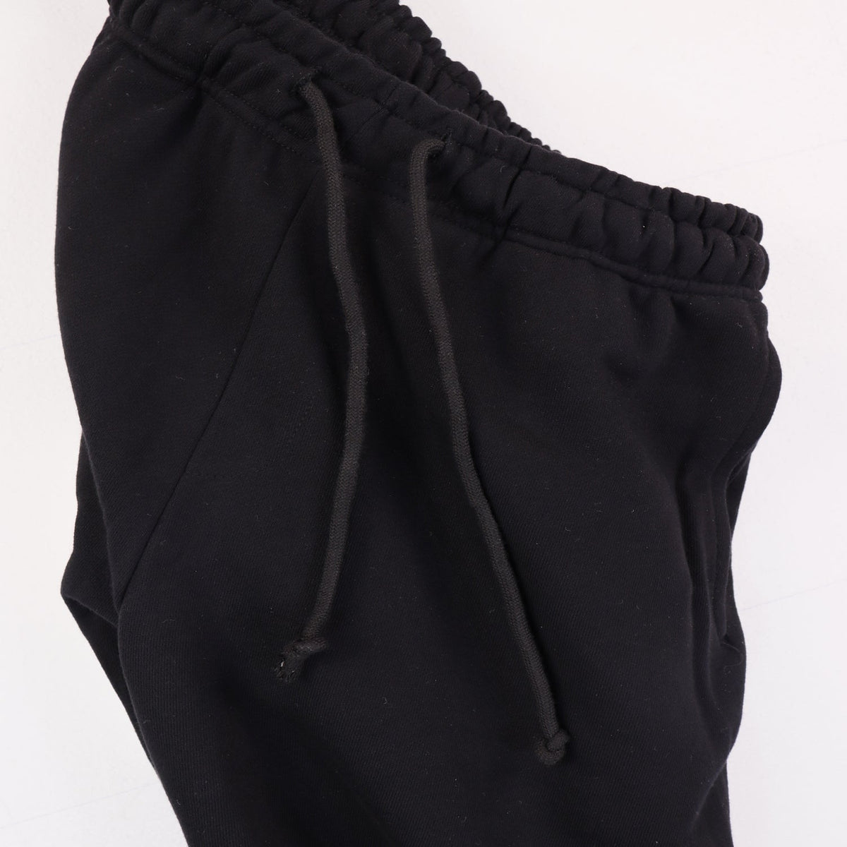 DENIM TEARS Shorts 8671